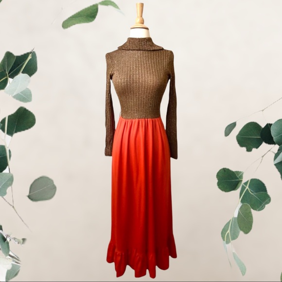 Vintage Dresses & Skirts - Bloomingdale’s Sixties East • Retro Maxi Dress